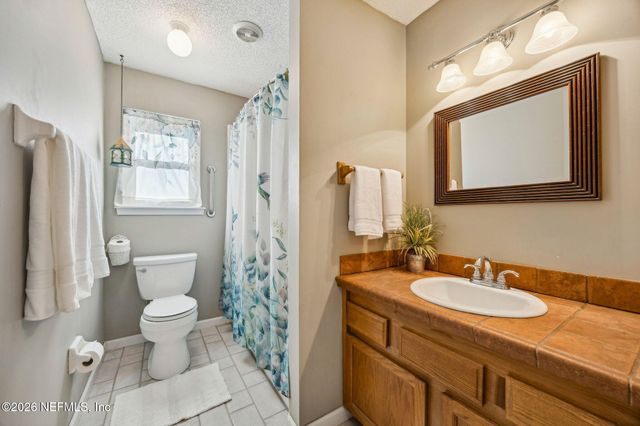 4364 HOLLYGATE Drive, Jacksonville, FL 32258