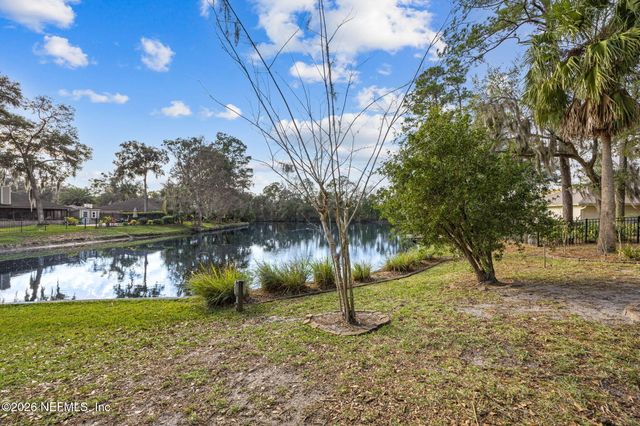 4364 HOLLYGATE Drive, Jacksonville, FL 32258