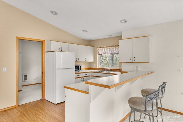 821 Ketch Court, Ocean Shores, WA 98569