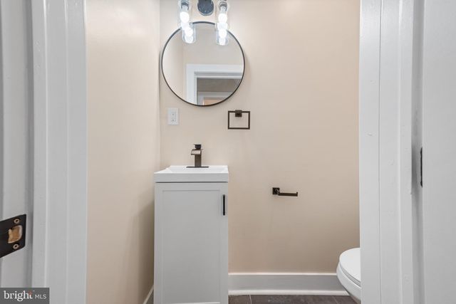 261 B ST, Carneys Point, NJ 08069