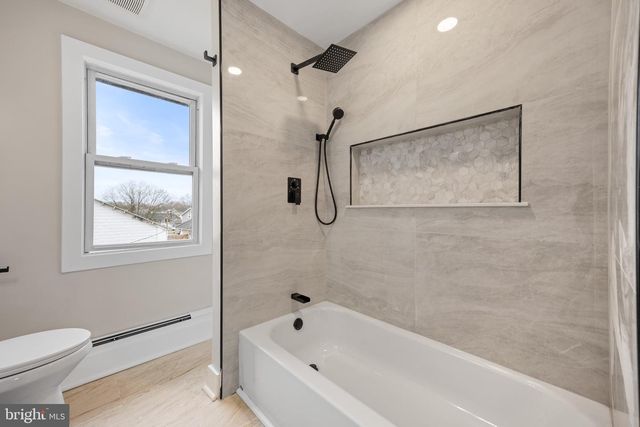 261 B ST, Carneys Point, NJ 08069