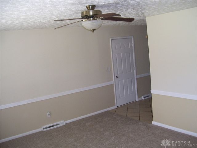 802 Louise, Xenia, OH 45385