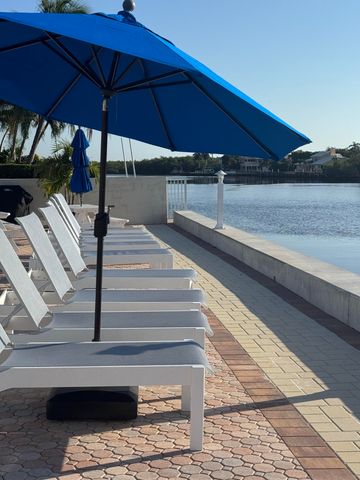 600 SNUG HARBOR Drive A10, Boynton Beach, FL 33435