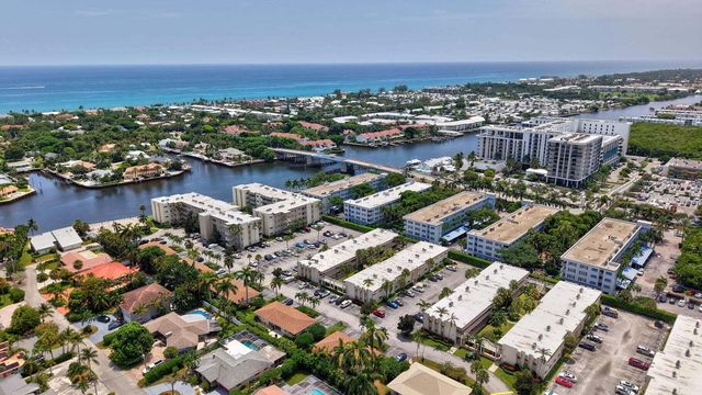 600 SNUG HARBOR Drive A10, Boynton Beach, FL 33435