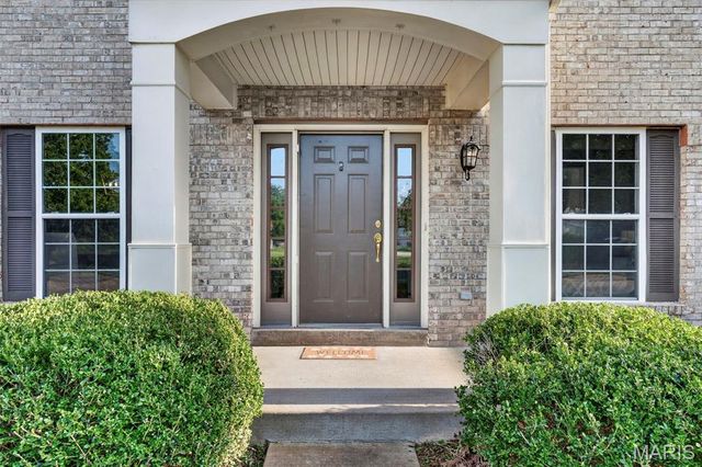 2860 Westridge Oaks Court, Grover, MO 63040