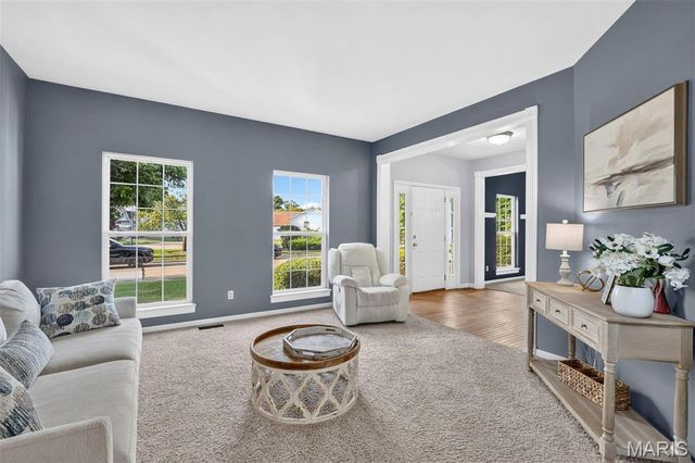 2860 Westridge Oaks Court, Grover, MO 63040