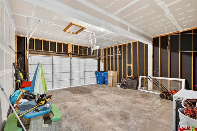 2860 Westridge Oaks Court, Grover, MO 63040