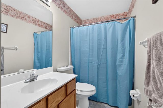 2860 Westridge Oaks Court, Grover, MO 63040