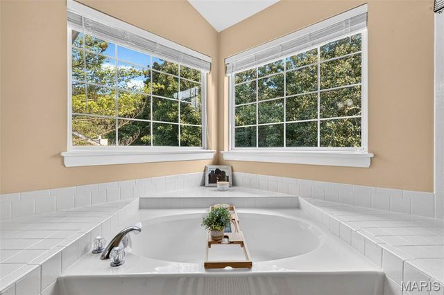 2860 Westridge Oaks Court, Grover, MO 63040