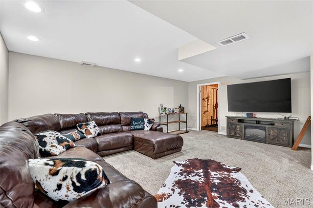2860 Westridge Oaks Court, Grover, MO 63040