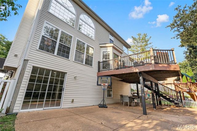 2860 Westridge Oaks Court, Grover, MO 63040