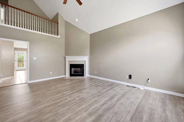 3744 Wargrave Walk, Lexington, KY 40509