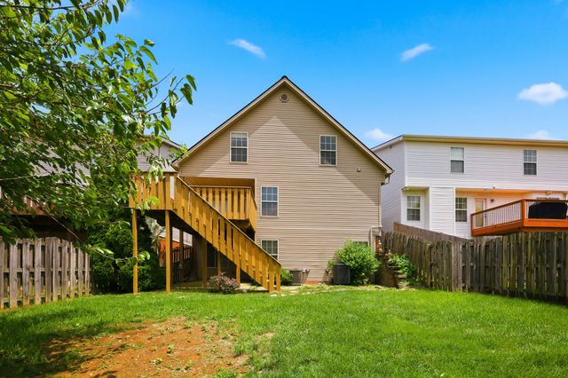 3744 Wargrave Walk, Lexington, KY 40509