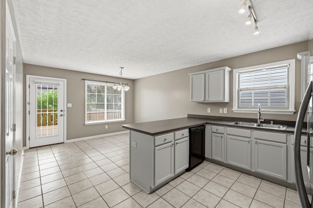 3744 Wargrave Walk, Lexington, KY 40509