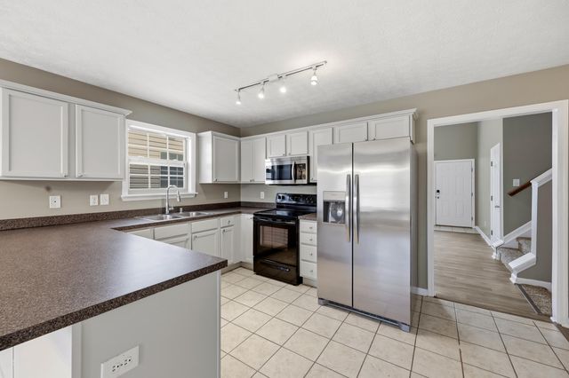 3744 Wargrave Walk, Lexington, KY 40509
