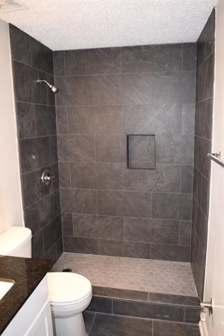 6727 BENT TREE AVE, Memphis, TN 38134