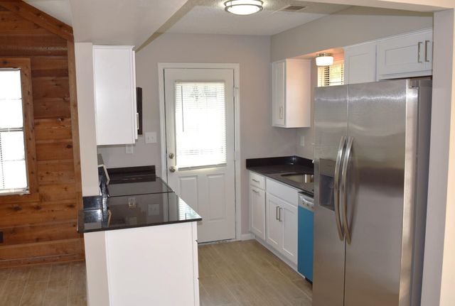 6727 BENT TREE AVE, Memphis, TN 38134