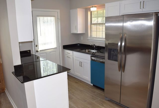 6727 BENT TREE AVE, Memphis, TN 38134