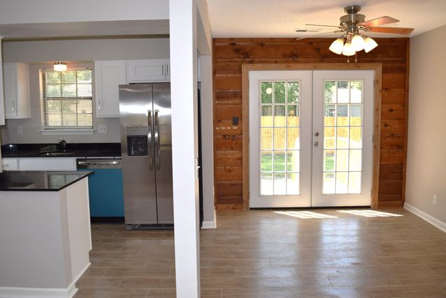 6727 BENT TREE AVE, Memphis, TN 38134