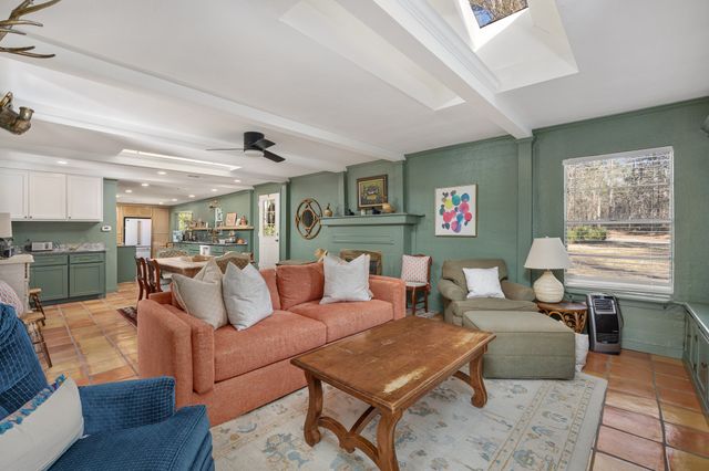 20616 E Grove Club Lake Road, Whitehouse, TX 75791