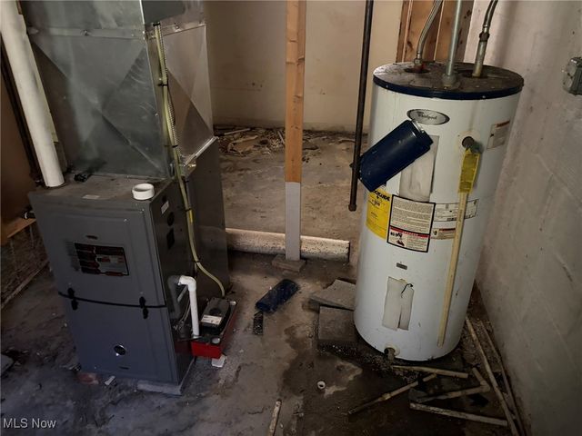 7808 Force Avenue, Cleveland, OH 44105