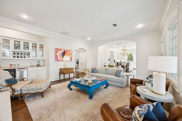 7423 Marquette Street, Dallas, TX 75225