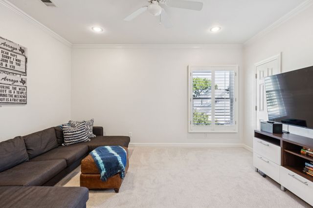 7423 Marquette Street, Dallas, TX 75225