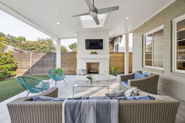 7423 Marquette Street, Dallas, TX 75225