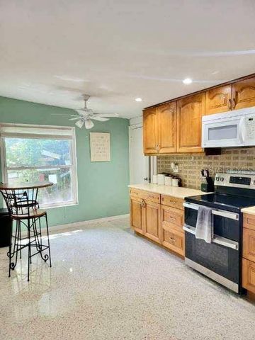 10595 104TH AVENUE, Largo, FL 33773