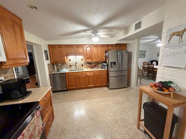 10595 104TH AVENUE, Largo, FL 33773