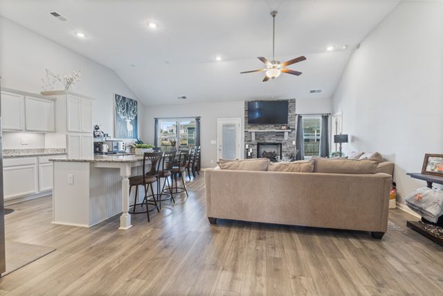 5015 Bobo Ct, Fairview, TN 37062