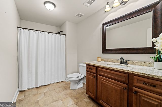 1008 Chattahoochee Drive, Bonaire, GA 31005