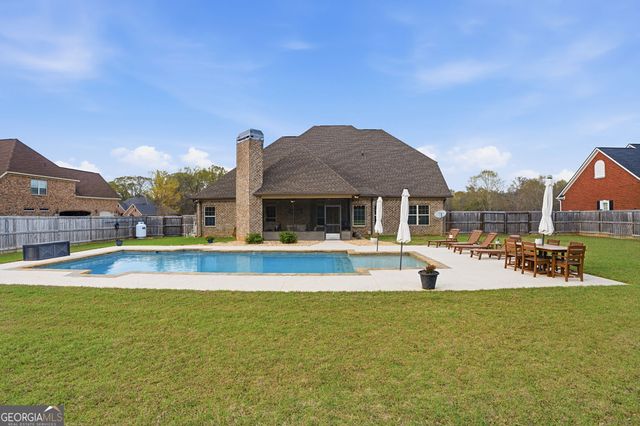 1008 Chattahoochee Drive, Bonaire, GA 31005