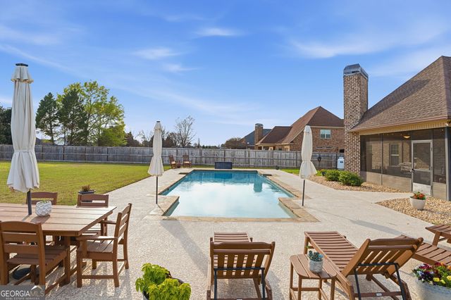 1008 Chattahoochee Drive, Bonaire, GA 31005