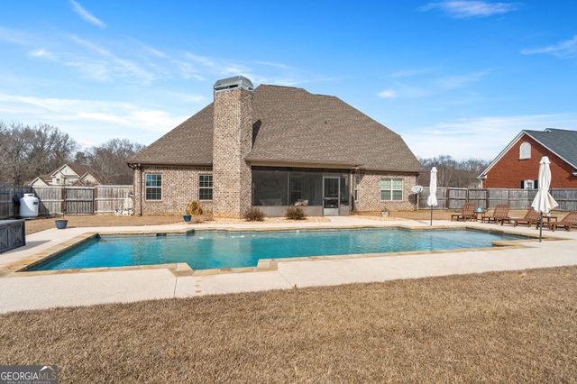 1008 Chattahoochee Drive, Bonaire, GA 31005