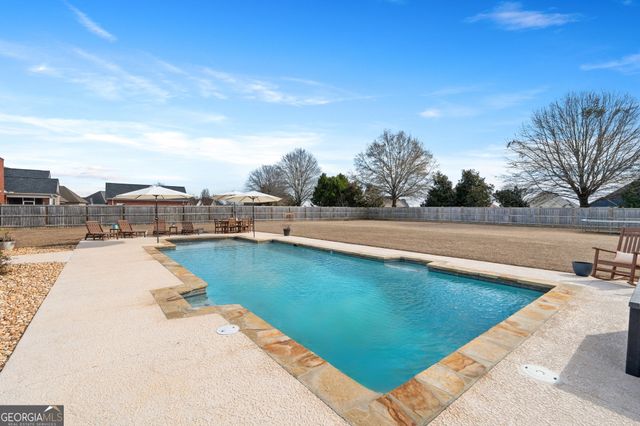 1008 Chattahoochee Drive, Bonaire, GA 31005