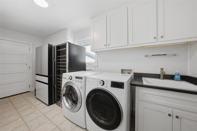 648 Enchanted Isles Drive, Mabank, TX 75156