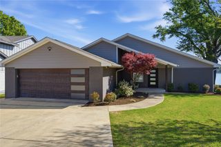 648 Enchanted Isles Drive, Mabank, TX 75156