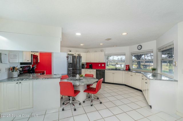 3885 Savannahs Trail, Merritt Island, FL 32953