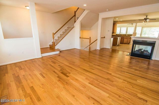 29 Pate Drive, Middletown, NJ 07748