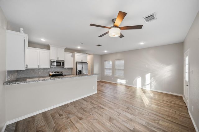 16928 Kempwood, Montgomery, TX 77316