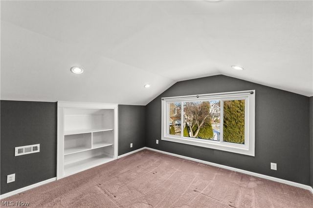 2236 Richland Avenue, Lakewood, OH 44107