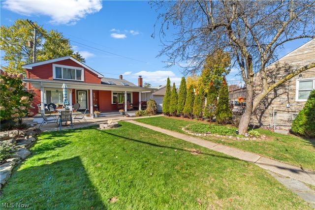 2236 Richland Avenue, Lakewood, OH 44107