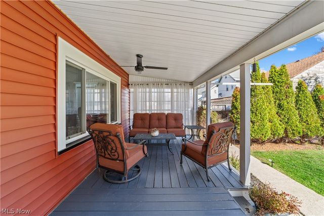 2236 Richland Avenue, Lakewood, OH 44107