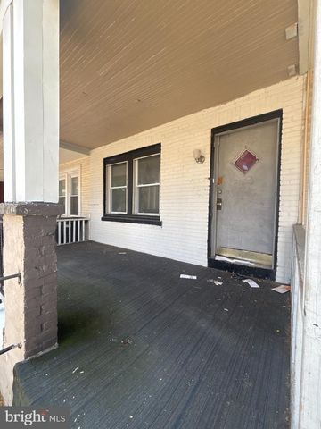 2520 S HOBSON ST, Philadelphia, PA 19142