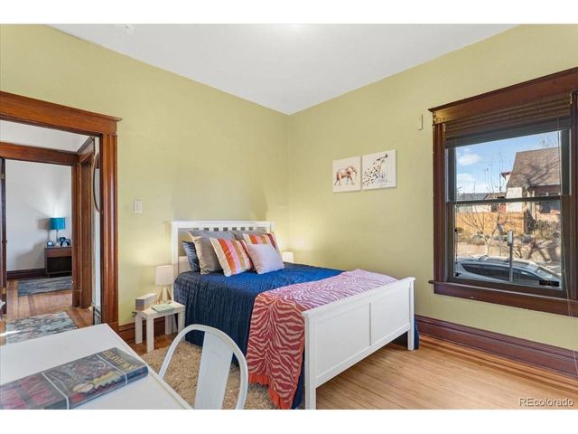 3739 Grove St, Denver, CO 80211