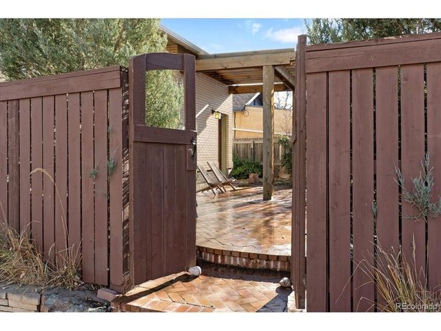 3739 Grove St, Denver, CO 80211