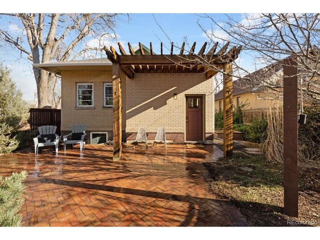 3739 Grove St, Denver, CO 80211