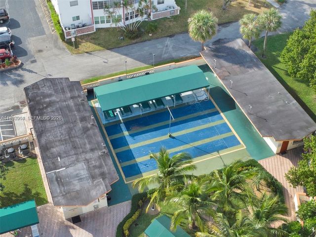 4270 NW 40th Street 201, Lauderdale Lakes, FL 33319