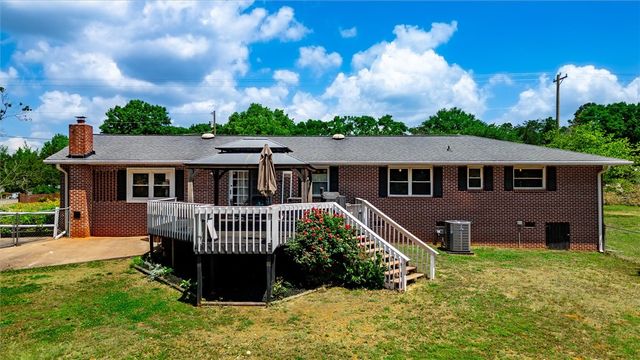 1815 Old Pearman Dairy Road, Anderson, SC 29625